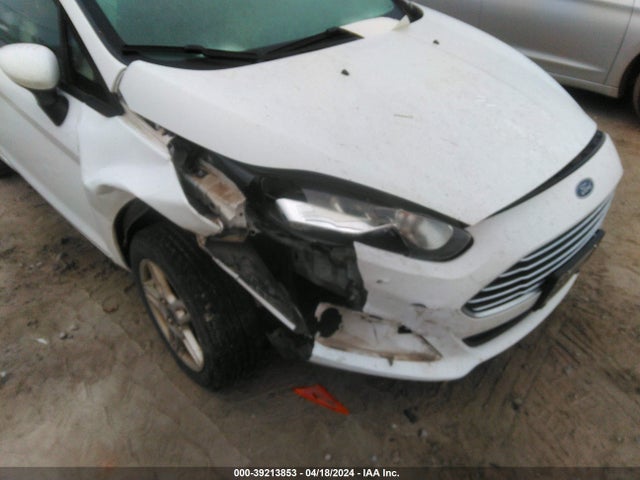 Ford FIESTA SE 2019 3FADP4BJ6KM102550 Image 6
