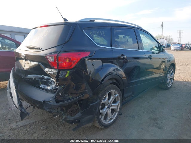 Ford Escape Titanium 2019 1FMCU9J95KUB99153 Image 4