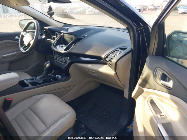 Ford Escape Titanium 2019 1FMCU9J95KUB99153 Image 5