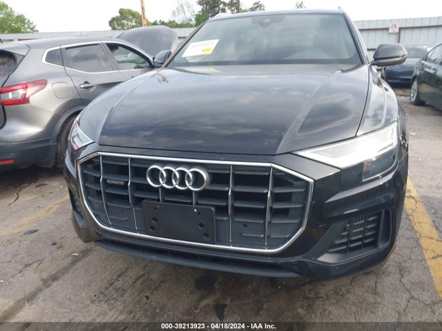WA1AVAF10KD030018 Audi Q8 55 Premium