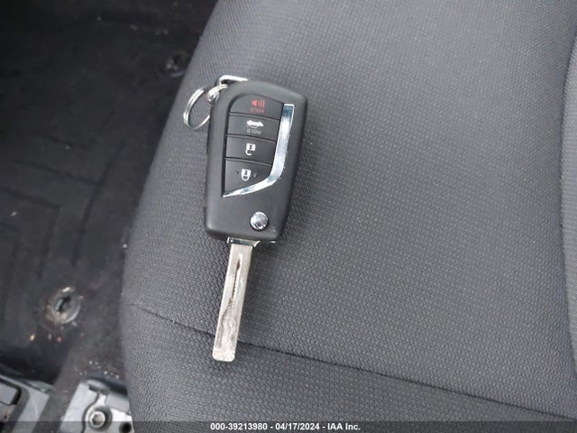 Toyota COROLLA LE 2021 JTDEPMAE3MJ162952 Image 11