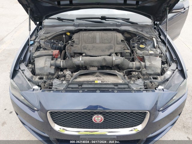 2017 JAGUAR XE SAJAJ4BVXHA974092 Photo 9