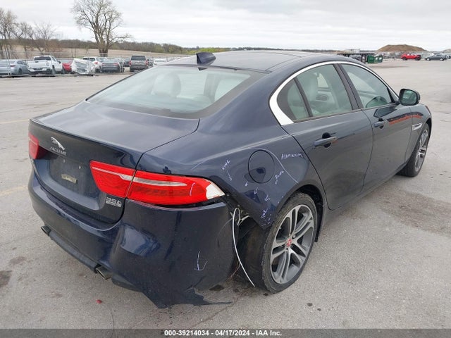 2017 JAGUAR XE SAJAJ4BVXHA974092 Photo 3