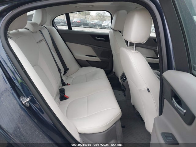 2017 JAGUAR XE SAJAJ4BVXHA974092 Photo 7