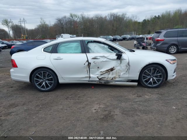 YV1A22MK7H1016332 Volvo S90 T6 Momentum