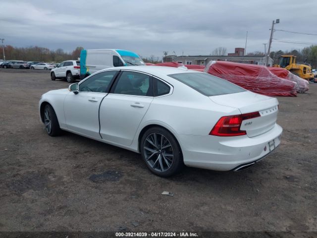 YV1A22MK7H1016332 Volvo S90 T6 Momentum