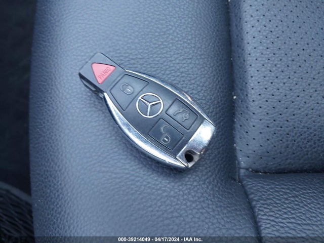 2016 Mercedes-benz E 350 4matic მანქანა იყიდება აუქციონზე, vin: WDDHF8JB4GB260101, აუქციონის ნომერი: 39214049