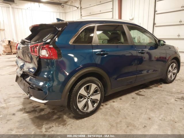 2017 KIA NIRO KNDCC3LC8H5089973 Photo 3
