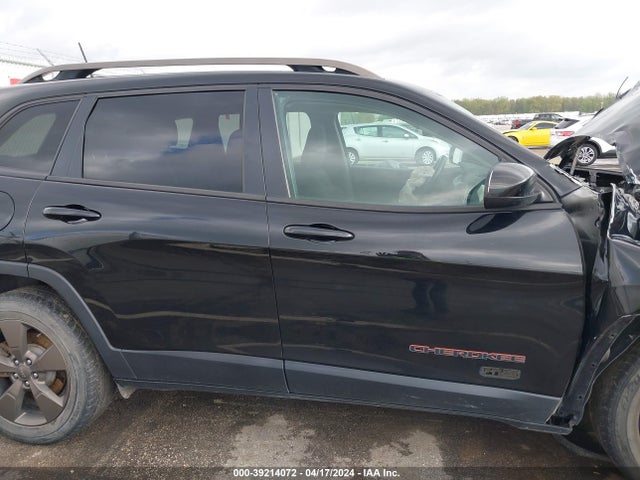 1C4PJMCB6HW552014 Jeep Cherokee 75th Anniversary Edition 4x4