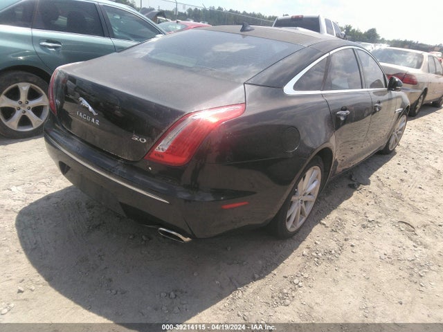 2013 JAGUAR XJ SAJWA1C76D8V42542 Photo 3