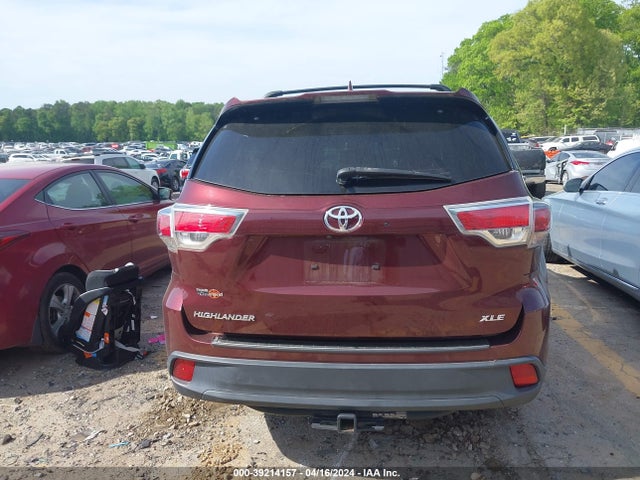 Toyota Highlander Xle V6 2016 5TDKKRFH1GS150324 Image 16