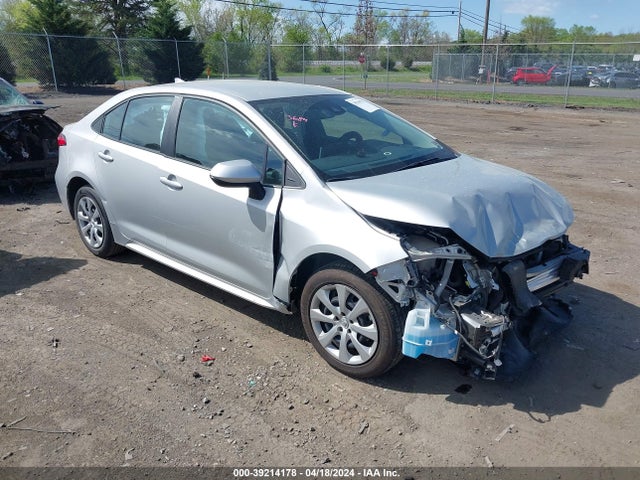 Toyota COROLLA LE 2021 5YFEPMAE1MP216759 main image