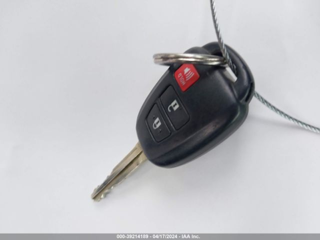 JTKJF5C7XE3070743 Scion TC