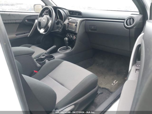 JTKJF5C7XE3070743 Scion TC