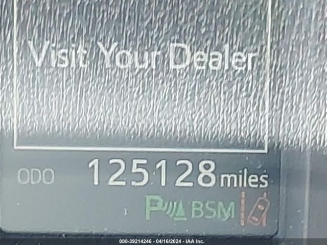 JTMRJREV5HD067128 Toyota Rav4 Hybrid Xle