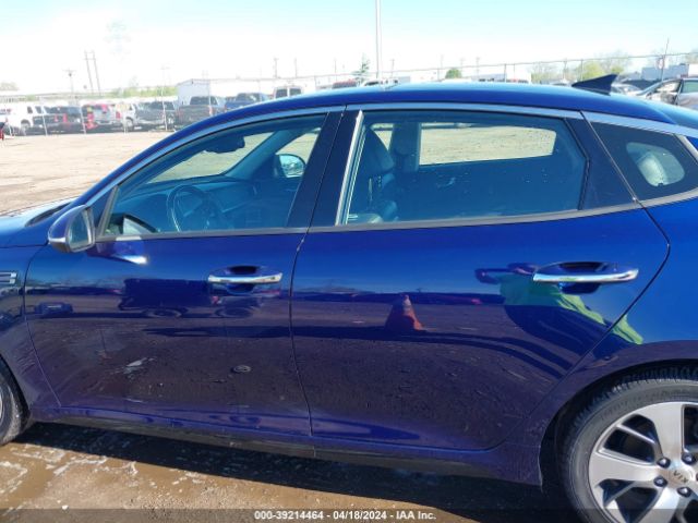 5XXGT4L38KG287561 KIA Optima S