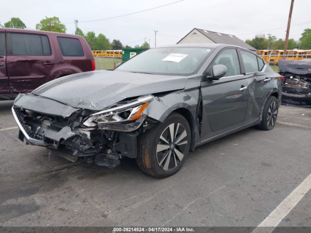 1N4BL4DW3MN312088 Nissan Altima Sv Intelligent Awd