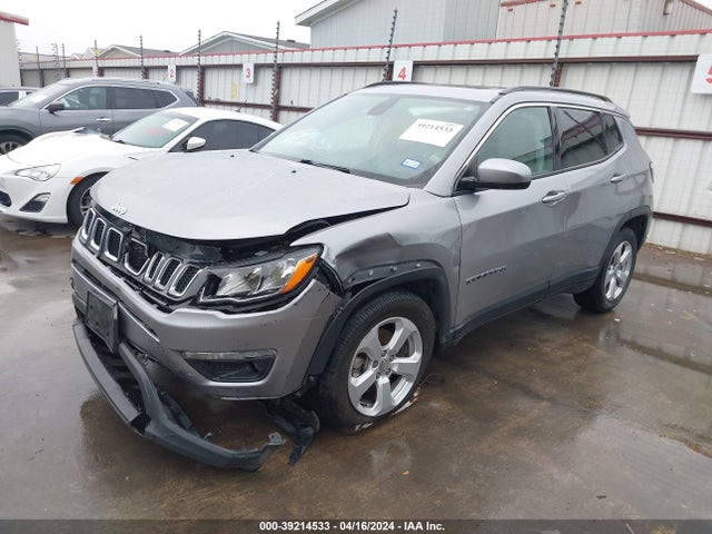 3C4NJCBB8KT782587 Jeep Compass Latitude Fwd