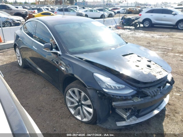 2019 5YJ3E1EA6KF314262 main image