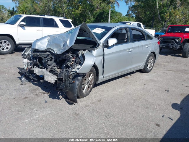 Hyundai SONATA SE 2015 5NPE24AF6FH231863 Image 2