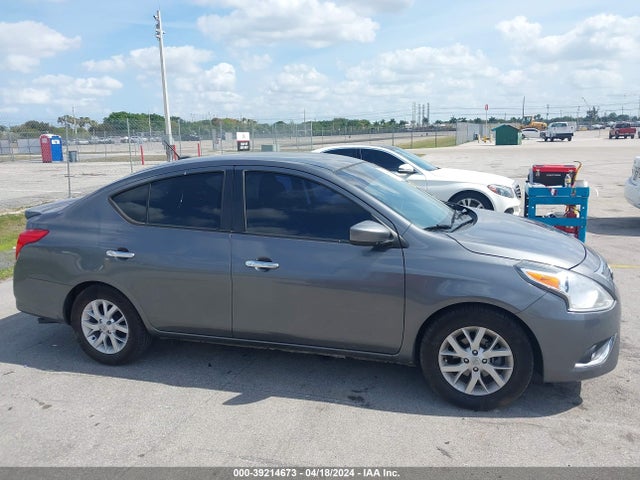 Nissan Versa 1.6 Sv 2018 3N1CN7AP8JL855703 Image 13