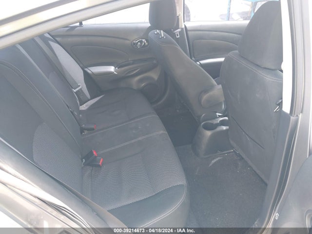 Nissan Versa 1.6 Sv 2018 3N1CN7AP8JL855703 Image 8