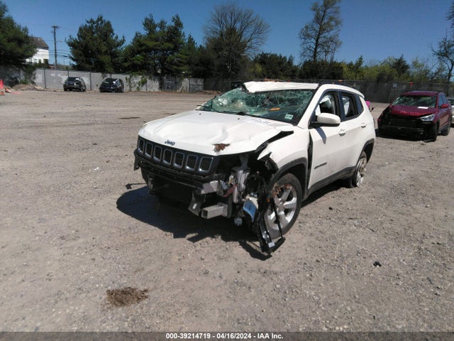 Jeep New Compass Latitude 4x4 2017 3C4NJDBB9HT657595 Image 2