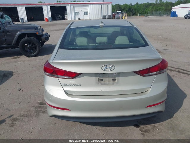 Hyundai Elantra Value Edition 2018 5NPD84LF1JH325004 Image 16