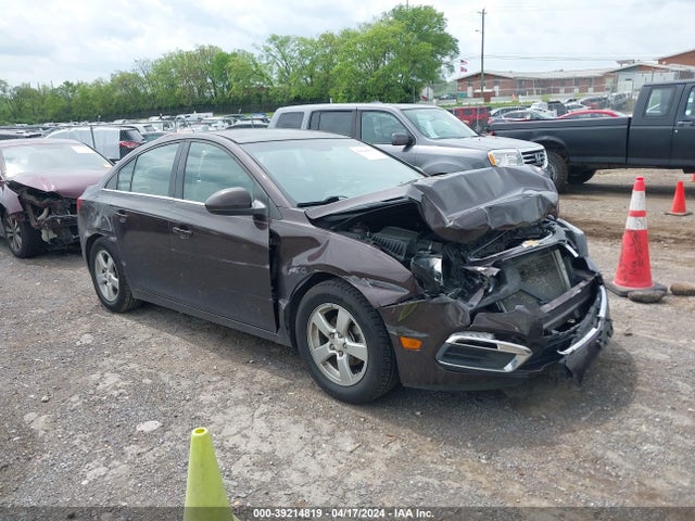 Chevrolet Cruze 1lt Auto 2015 1G1PC5SB9F7146861 main image