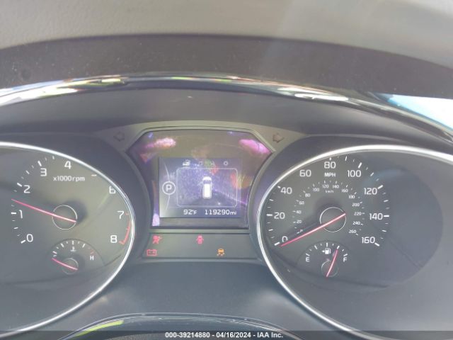KNDMC5C13G6180883 KIA SEDONA EX
