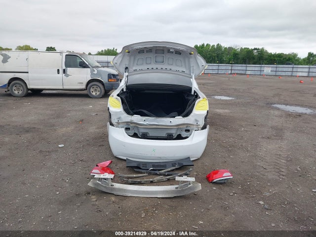 Chevrolet IMPALA LT 2019 1G11Z5S30KU107732 Image 16