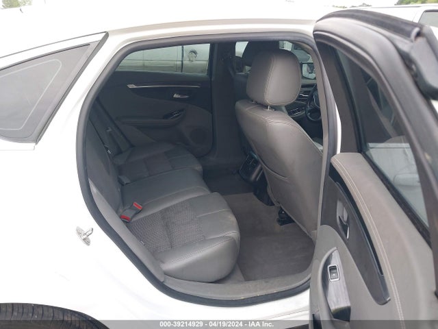 Chevrolet IMPALA LT 2019 1G11Z5S30KU107732 Image 8