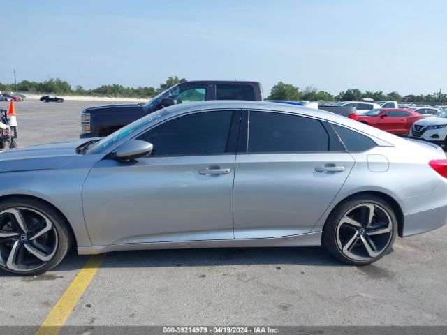 1HGCV1F30JA139886 Honda Accord Sport