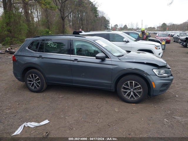 3VV2B7AX1KM077825 Volkswagen Tiguan 2.0t Se/2.0t Sel/2.0t Sel R-line/2.0t Sel R-line Black