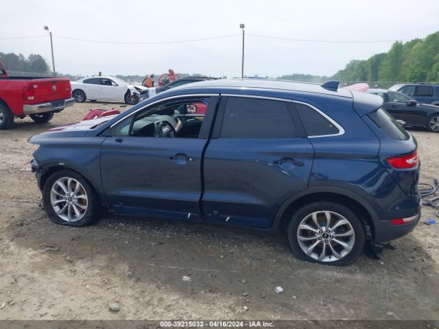 5LMCJ2C92GUJ03352 Lincoln MKC SELECT