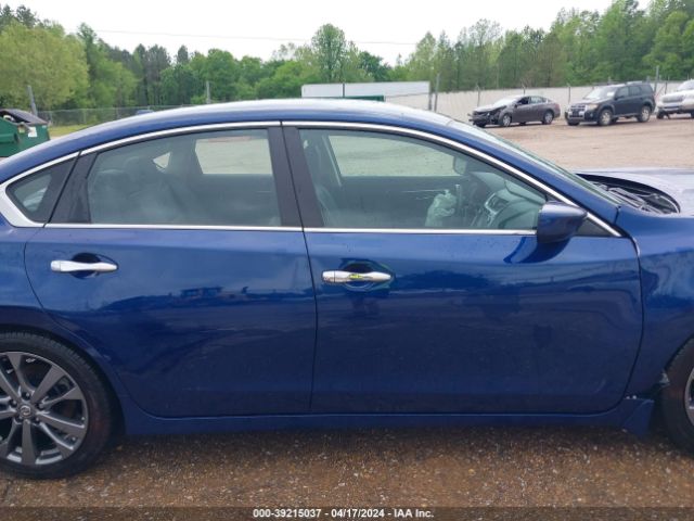 1N4AL3AP3JC257913 Nissan Altima 2.5 Sr
