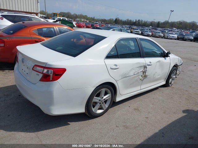 Toyota CAMRY SE 2014 4T1BF1FK1EU806852 Image 4