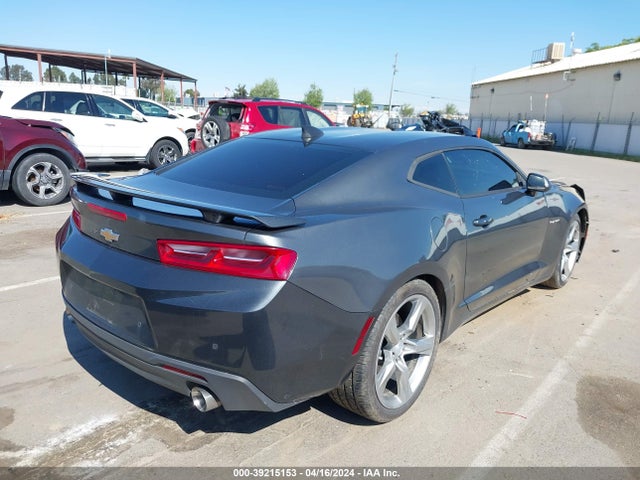 Chevrolet Camaro 2lt 2017 1G1FD1RS2H0167179 Image 4