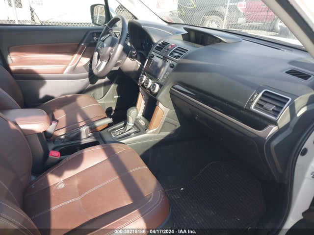 Subaru Forester 2.5i Touring 2017 JF2SJAWC3HH507728 Image 5