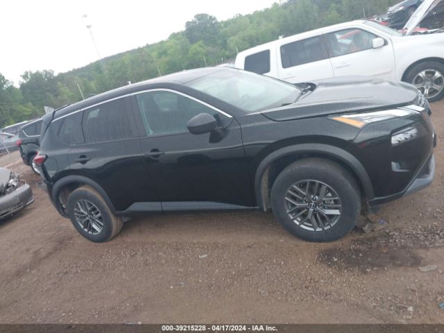5N1BT3AA7PC794198 Nissan Rogue S Fwd