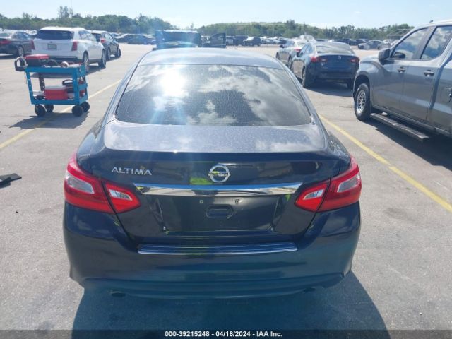 1N4AL3AP7HN355082 Nissan Altima 2.5 S