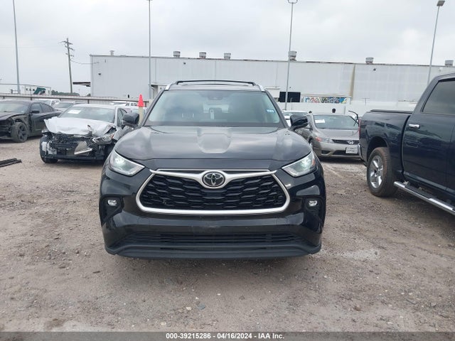 Toyota Highlander Xle 2021 5TDHZRBH0MS530505 Image 12