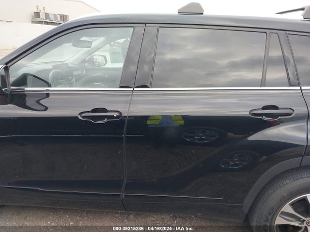 Toyota Highlander Xle 2021 5TDHZRBH0MS530505 Image 14