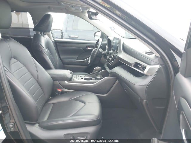 Toyota Highlander Xle 2021 5TDHZRBH0MS530505 Image 5