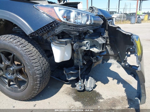 Subaru Crosstrek 2.0i Premium 2019 JF2GTAECXKH271944 Image 18