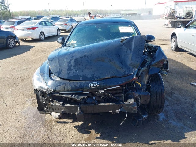KIA Stinger 2018 KNAE15LA9J6023132 Image 13