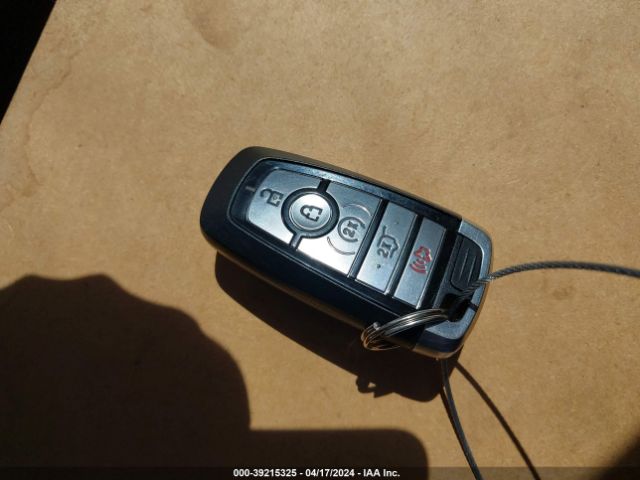1FMCU9J97LUA73118 Ford Escape Titanium