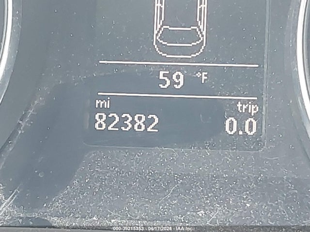 1VWAT7A37GC011838 Volkswagen Passat 1.8t S