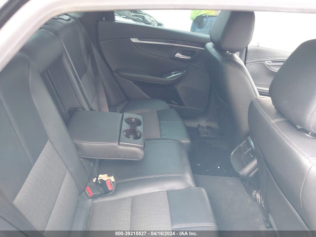 Chevrolet IMPALA 1LT 2017 2G1105S30H9106631 Image 8