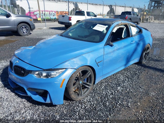 BMW M4 2015 WBS3R9C57FK332893 Image 2